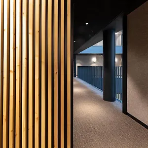 Raval House Отель
