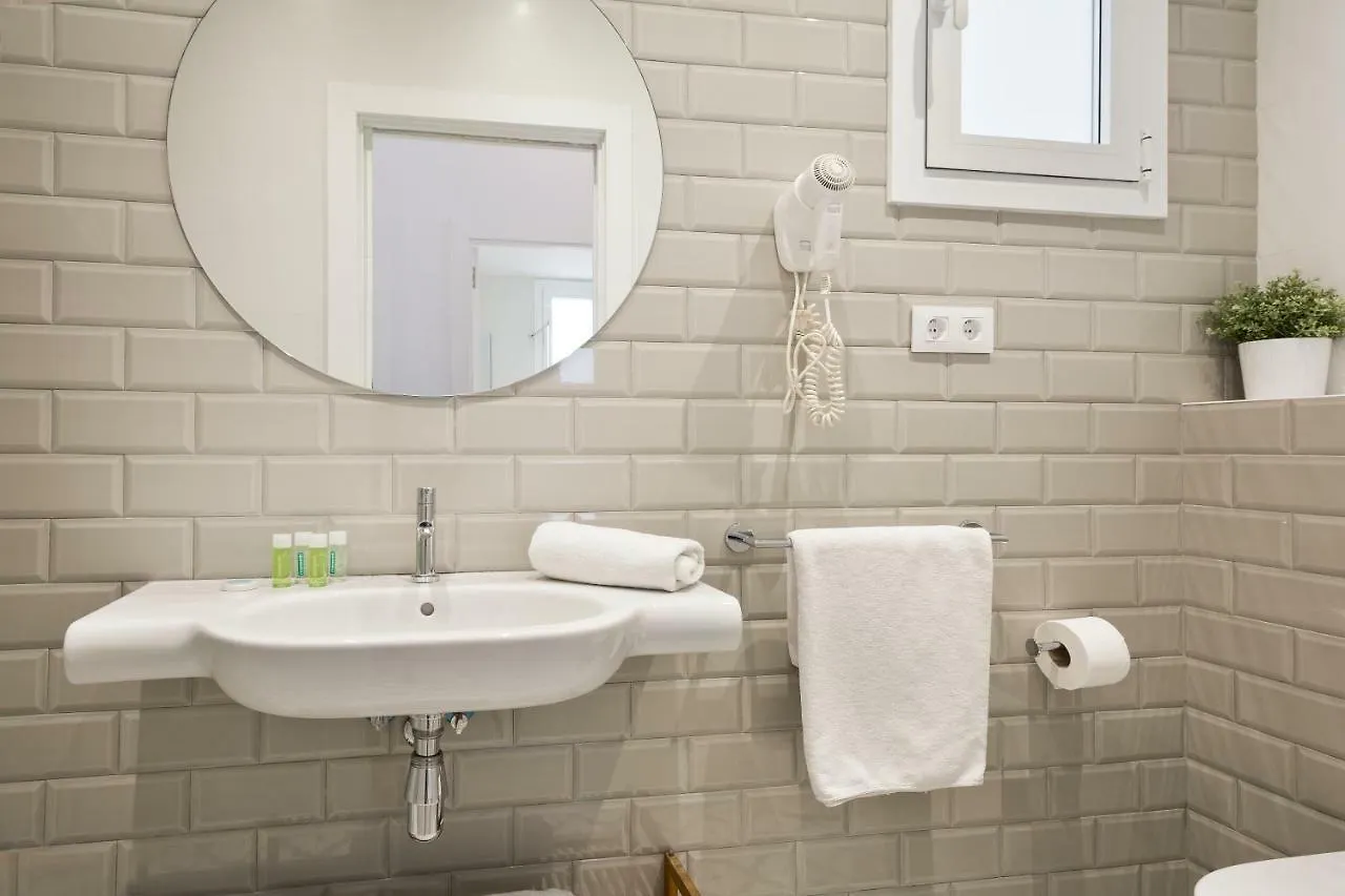 *** Aparthotel Bcnstop Parc Gueell Barcelona Spain